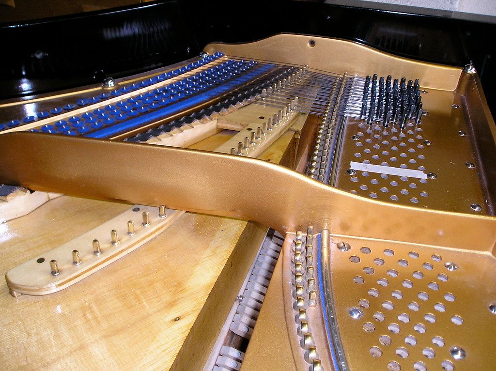 Restauración Piano Blüthner